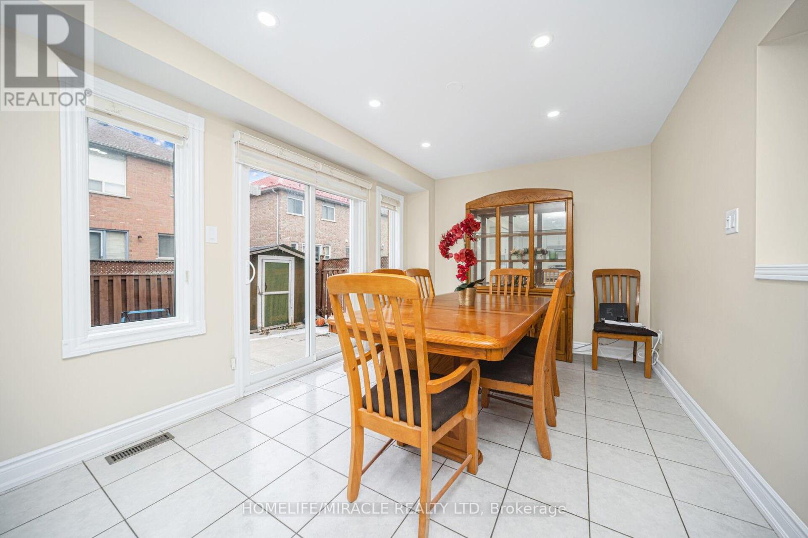 15 STARHILL CRESCENT