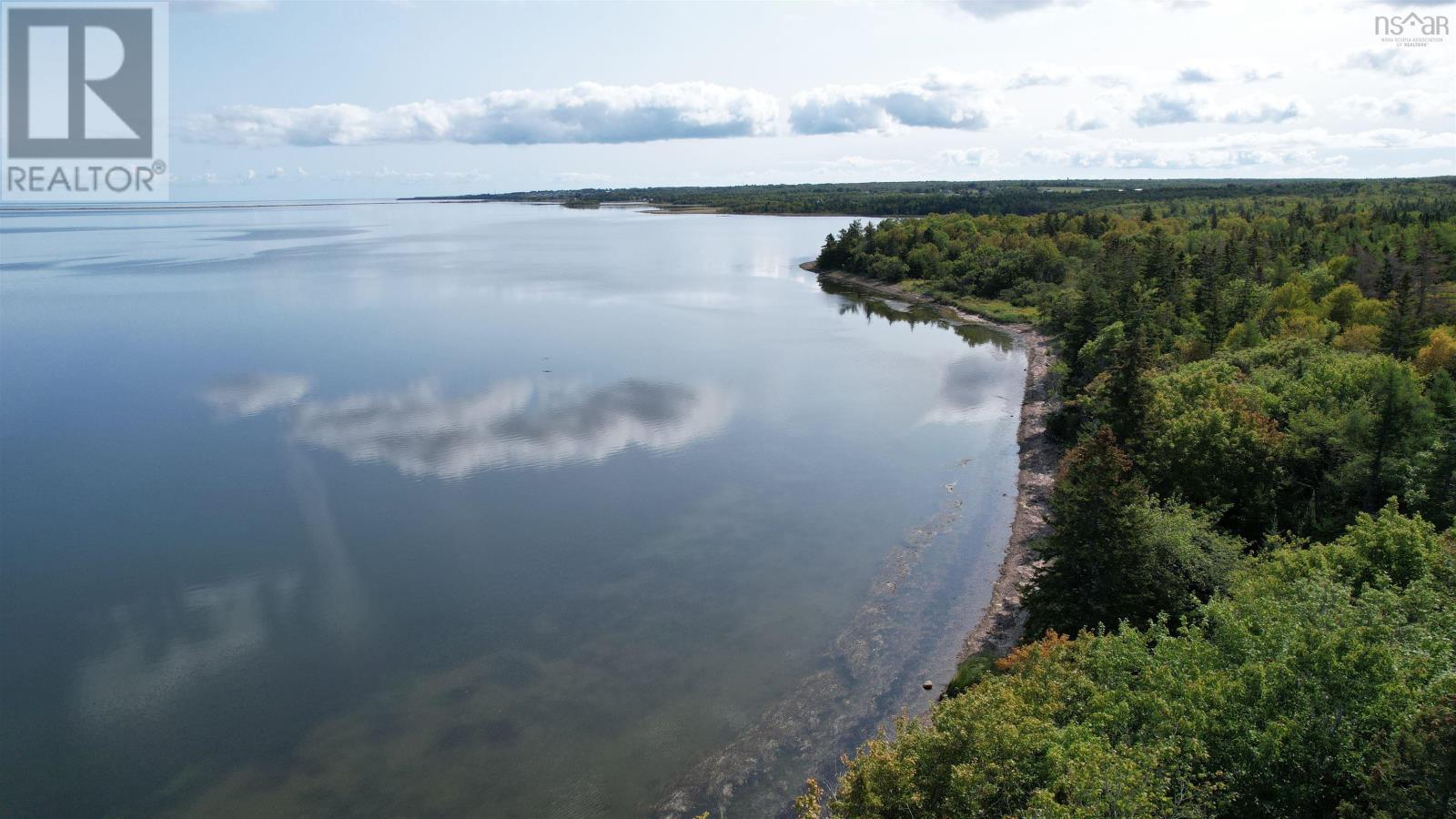 1A Seaside Drive, Gardiner Mines, NS