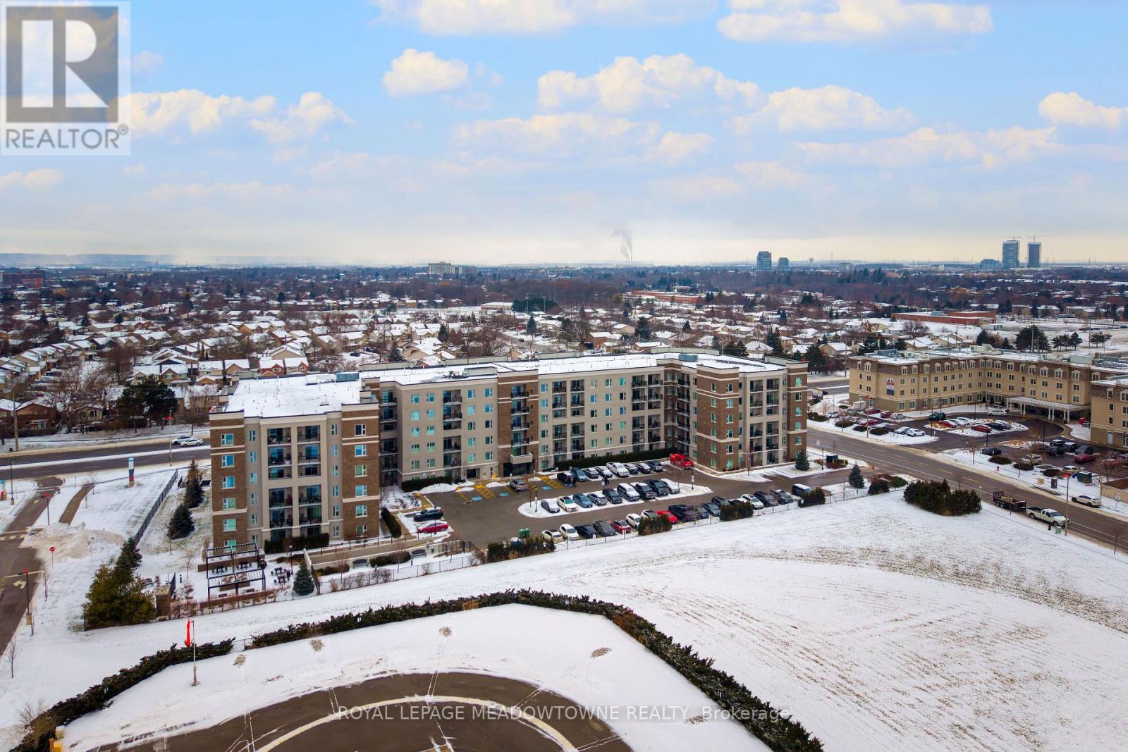 324 - 610 FARMSTEAD DRIVE