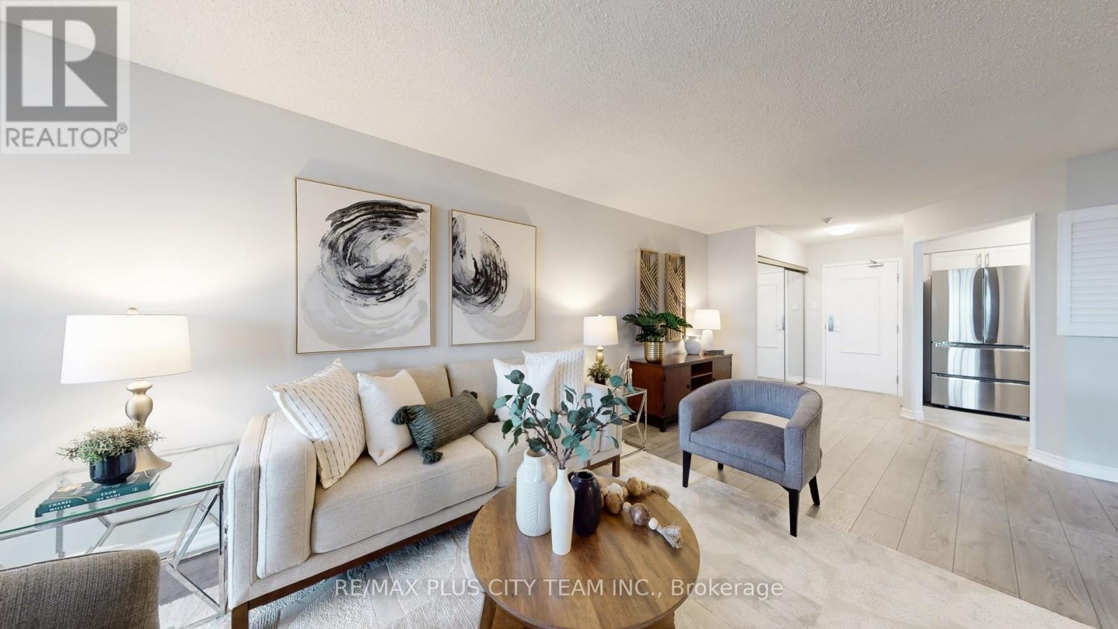 414 - 1890 VALLEY FARM ROAD