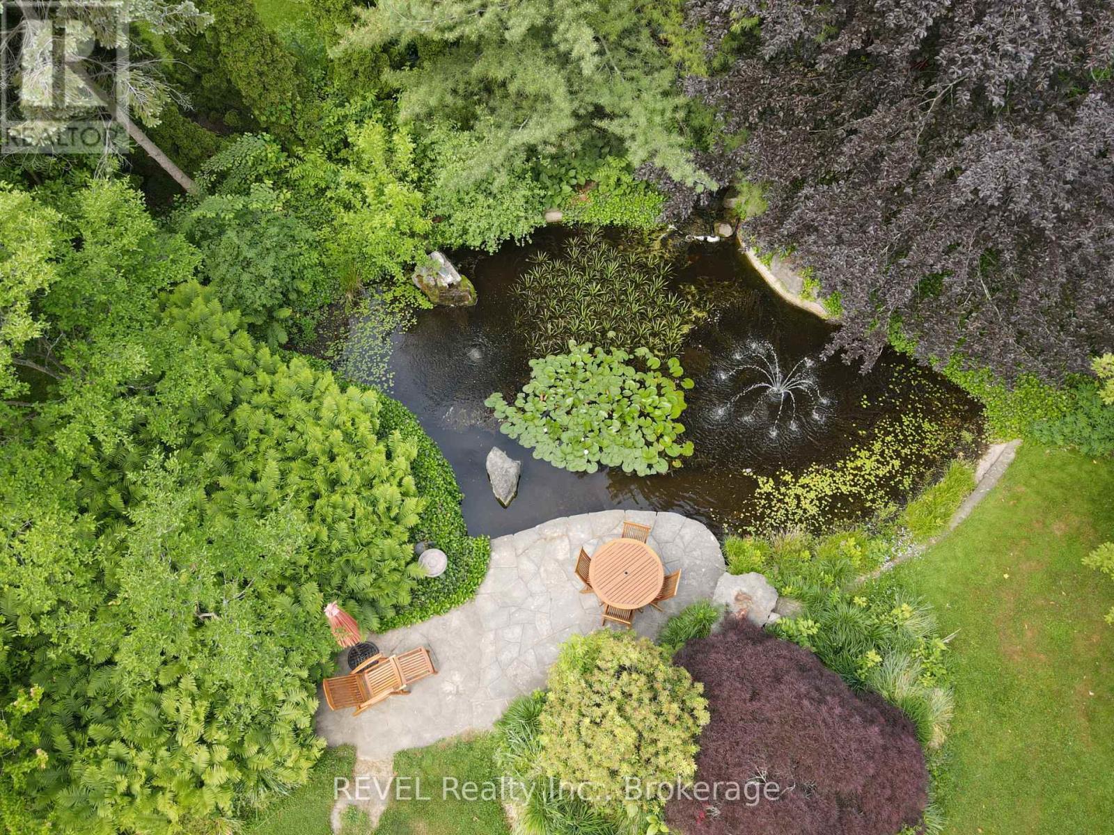 411 VICTORIA ST - LOT 1 STREET