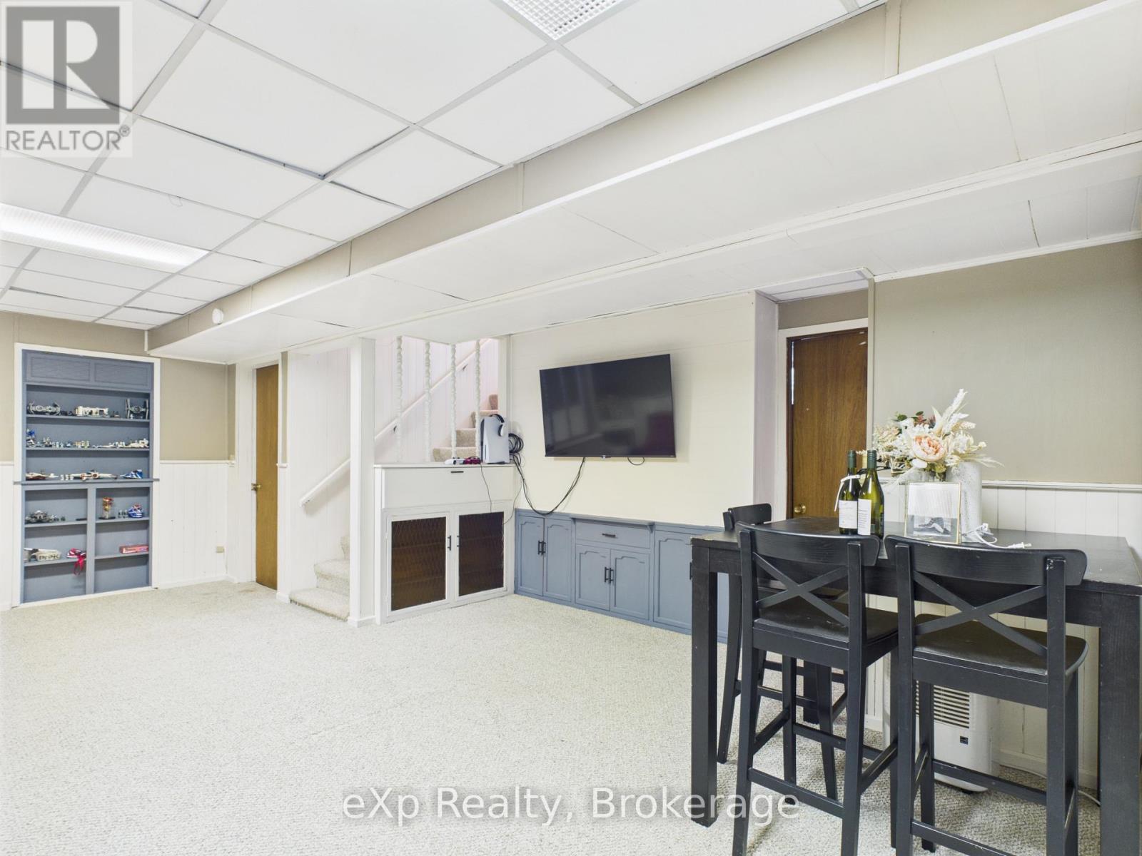 32 CENTENNIAL STREET