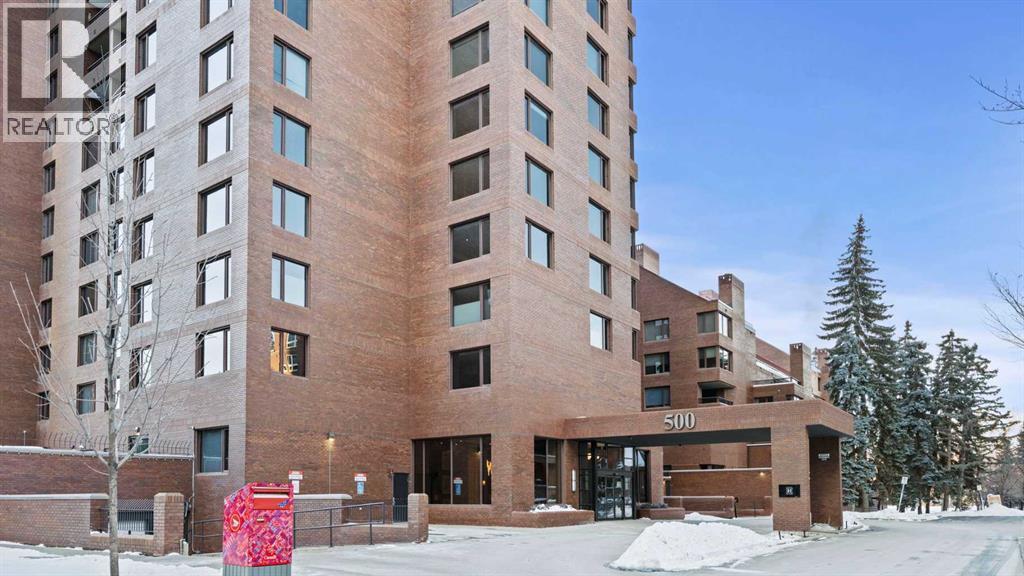 1002A, 500 Eau Claire Avenue SW