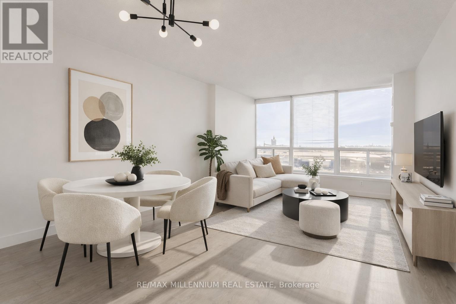 803 - 12 LAURELCREST STREET