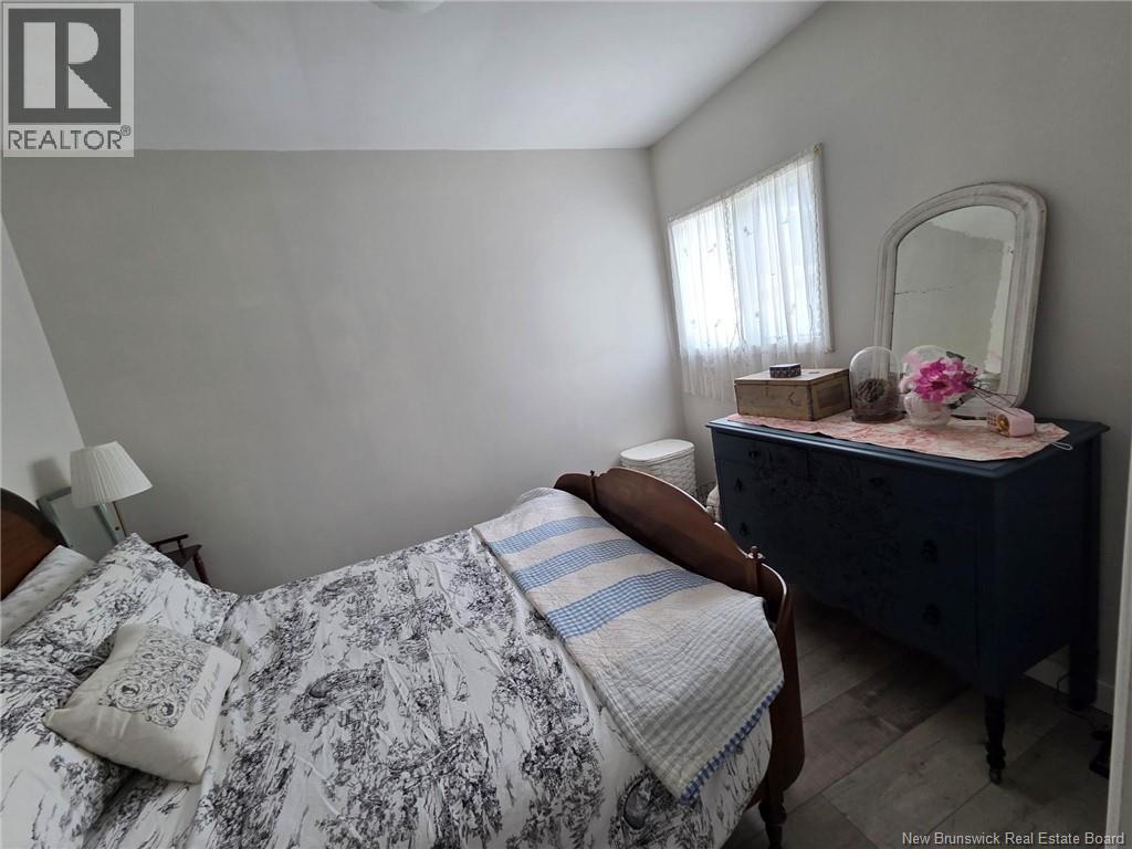 87 French Village Road