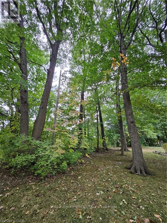 120 - LOT 120 MOHAWK AVENUE