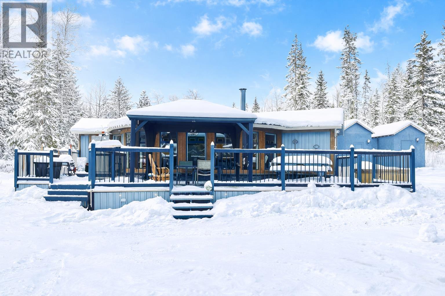 772 S GREEN LAKE ROAD