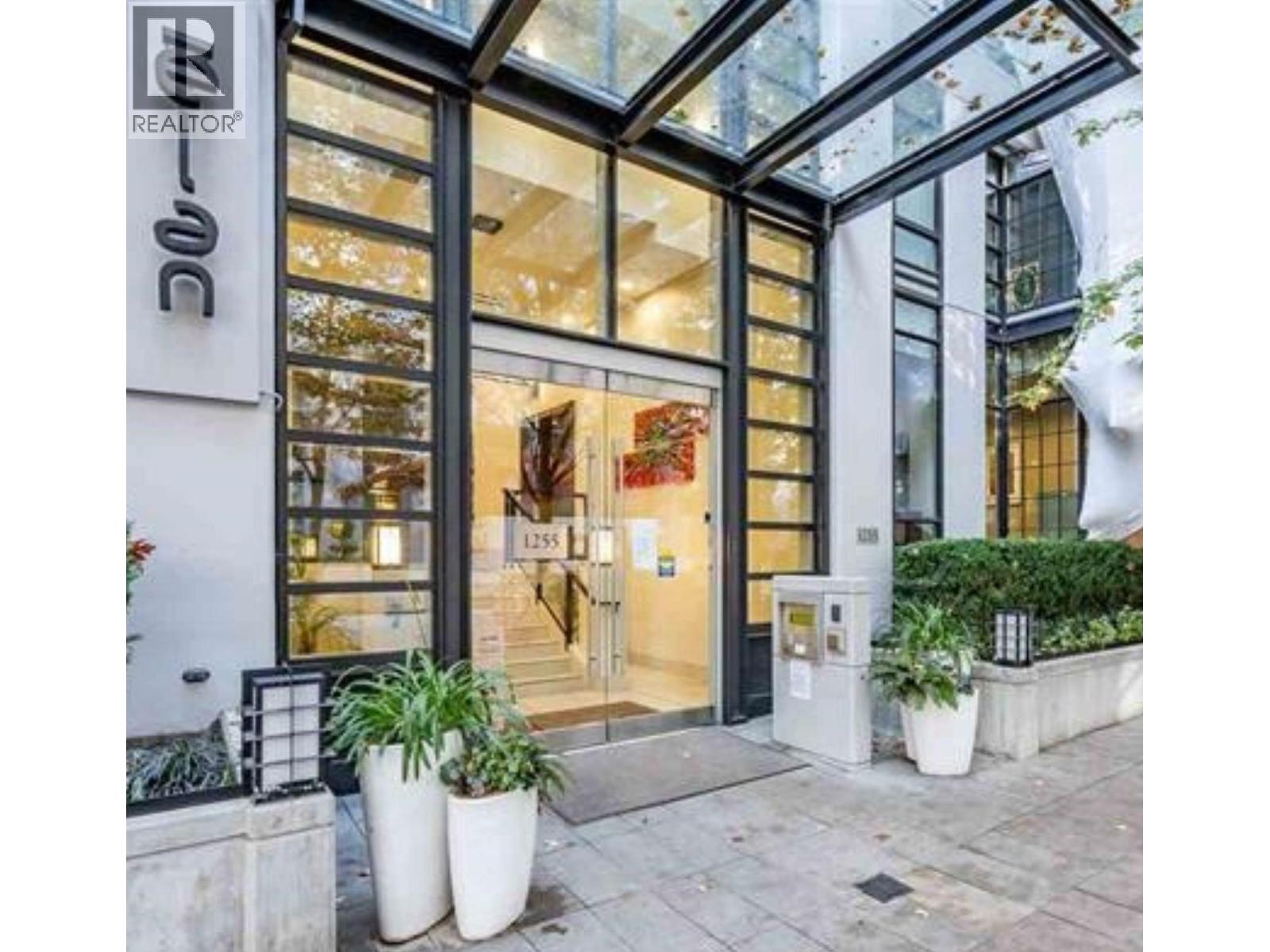 302 1255 SEYMOUR STREET