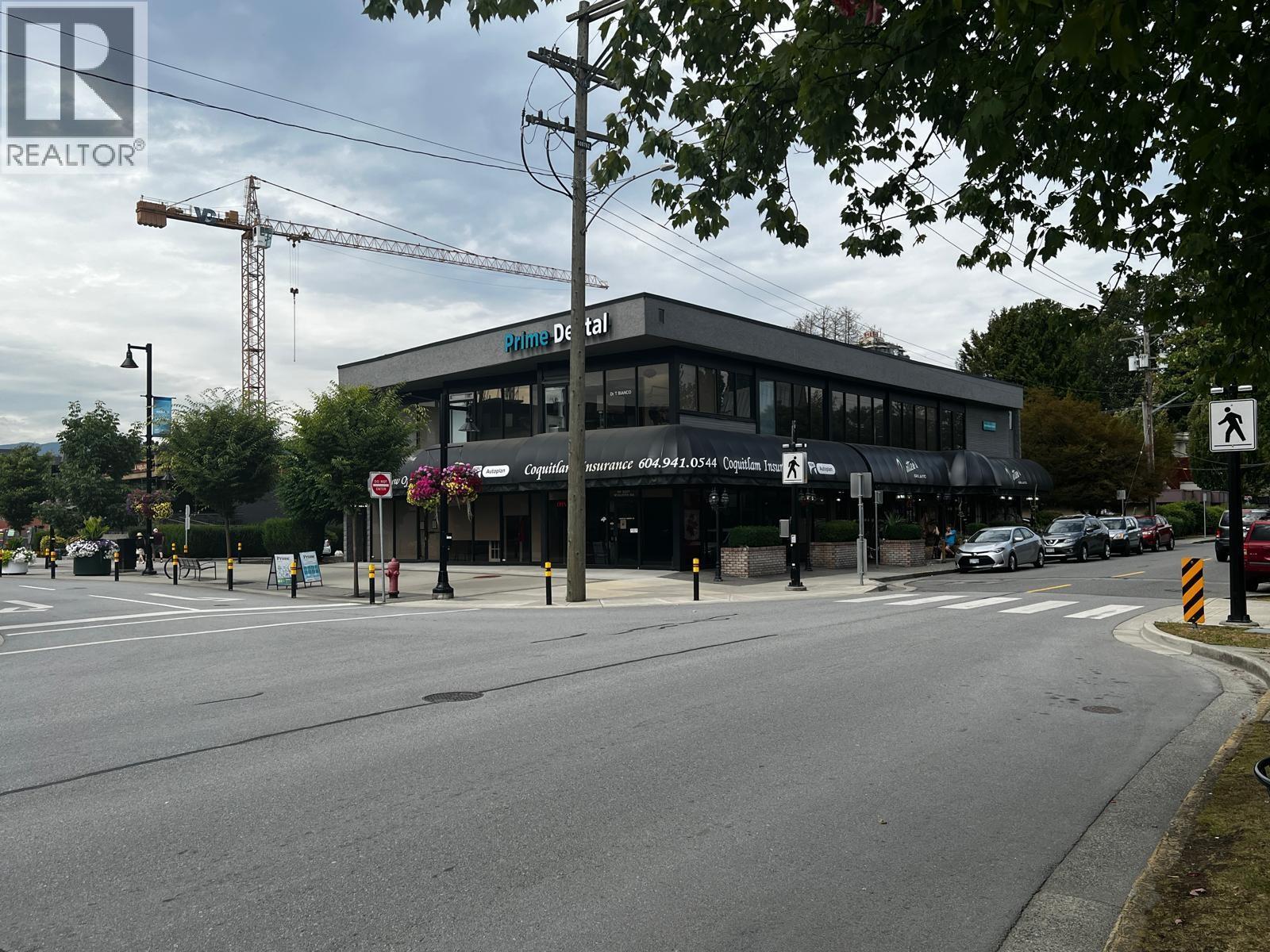 204 2227 MCALLISTER AVENUE