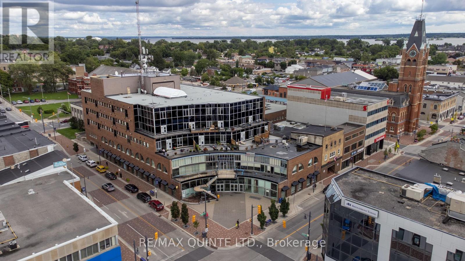 206 - 199 FRONT STREET