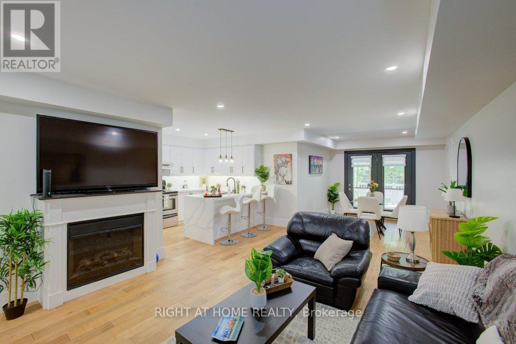 123 - 60 MULLIGAN LANE