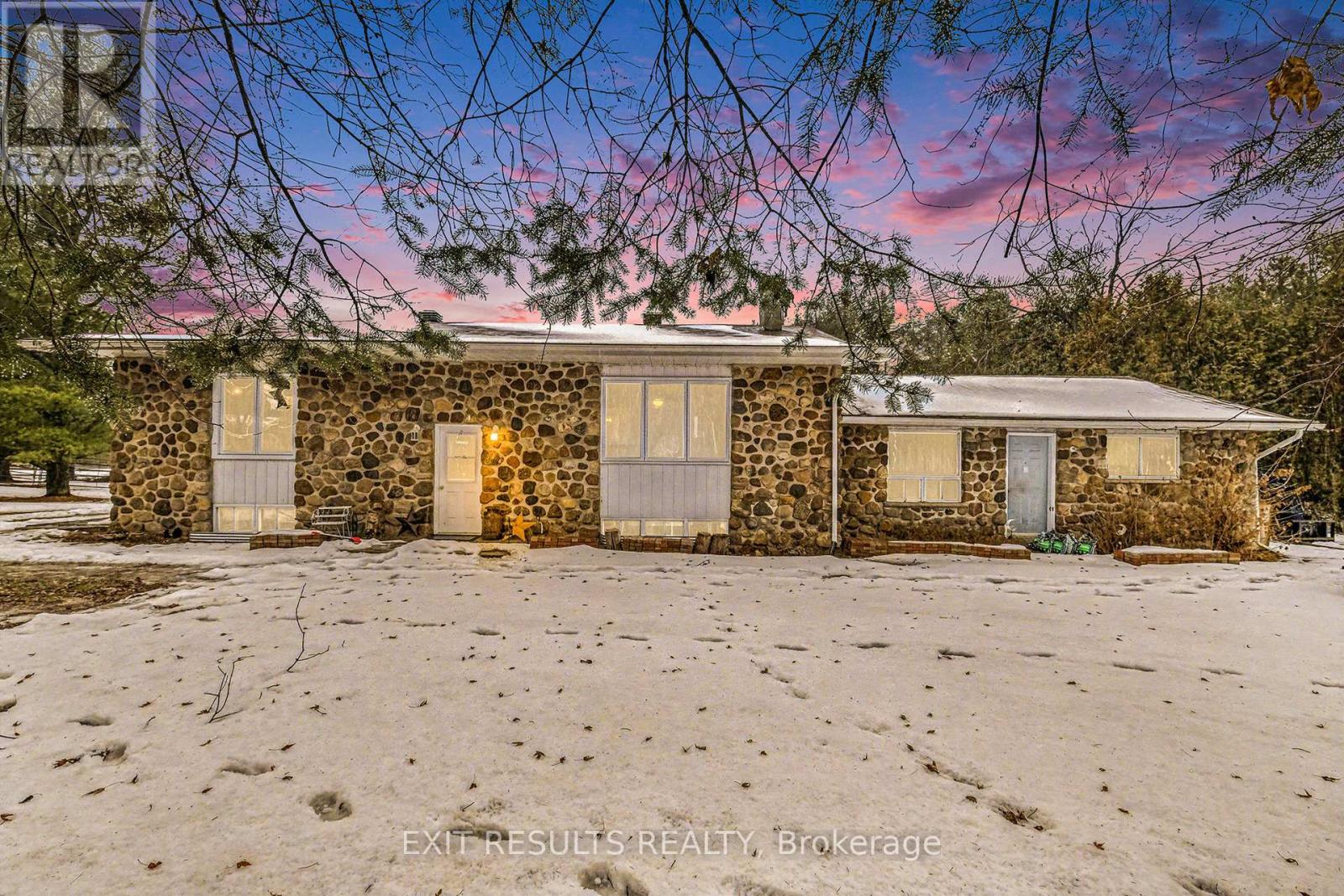 21111 CONCESSION 8 ROAD