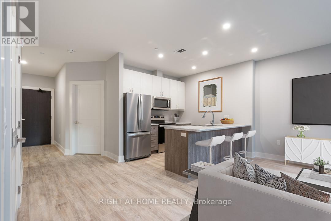 107 - 18 CAMPUS TRAIL