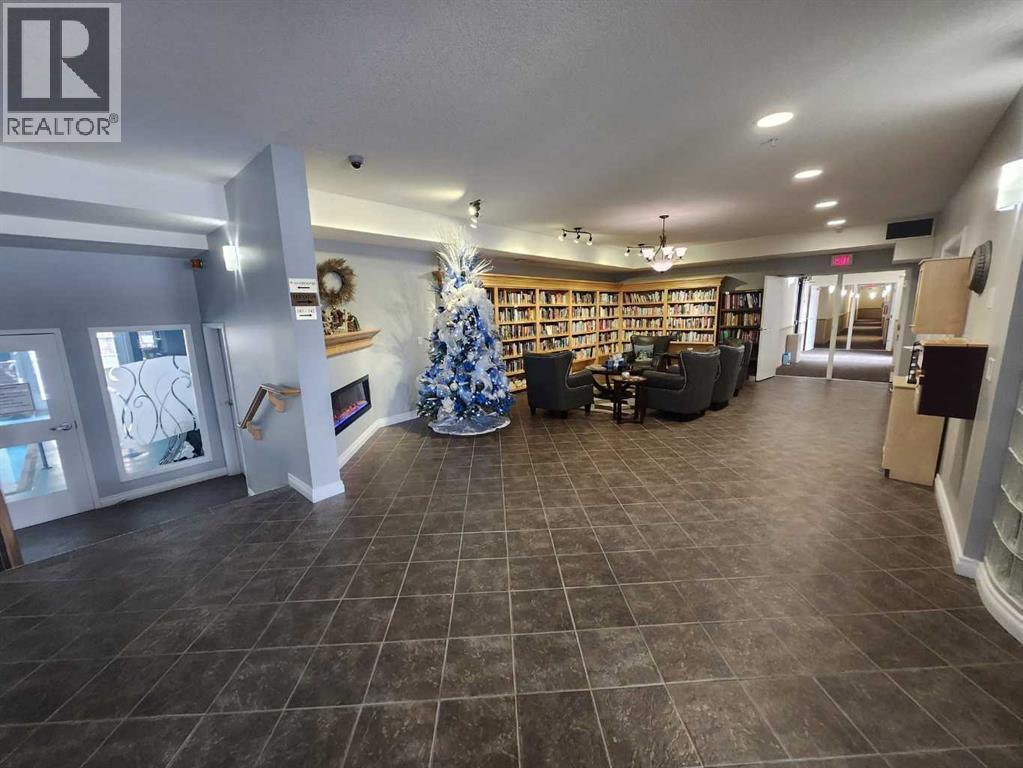 225, 2020 32 Street S