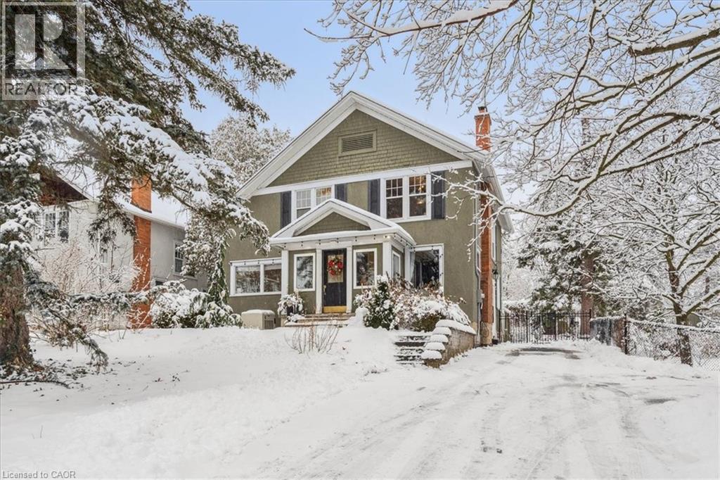 139 CAMPBELL Avenue W