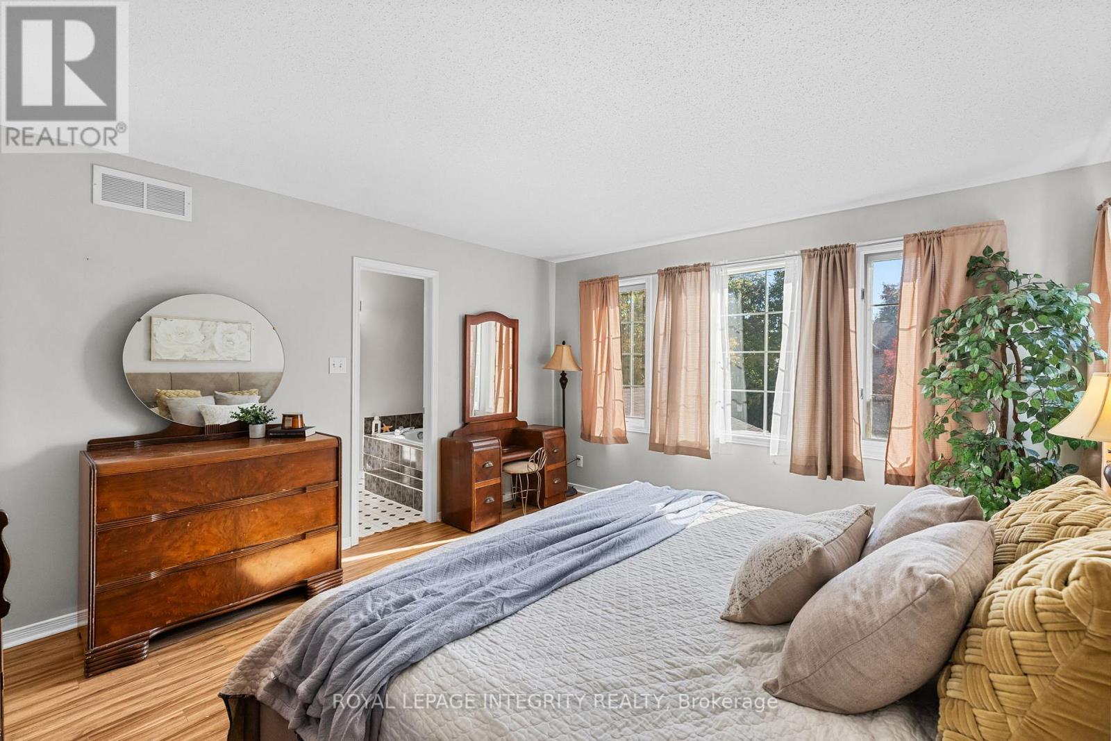 13 BANCHORY CRESCENT