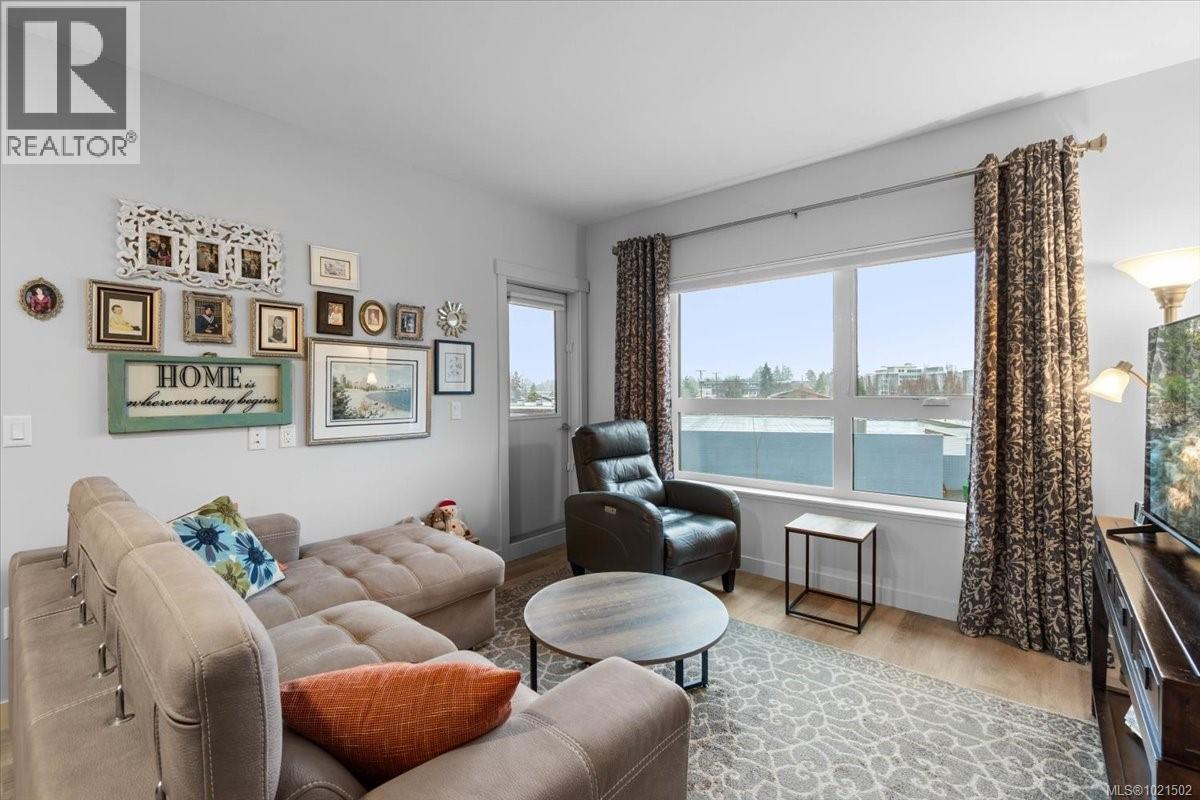 208N 164 Alberni Hwy