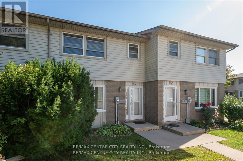 110 - 690 LITTLE GREY STREET E