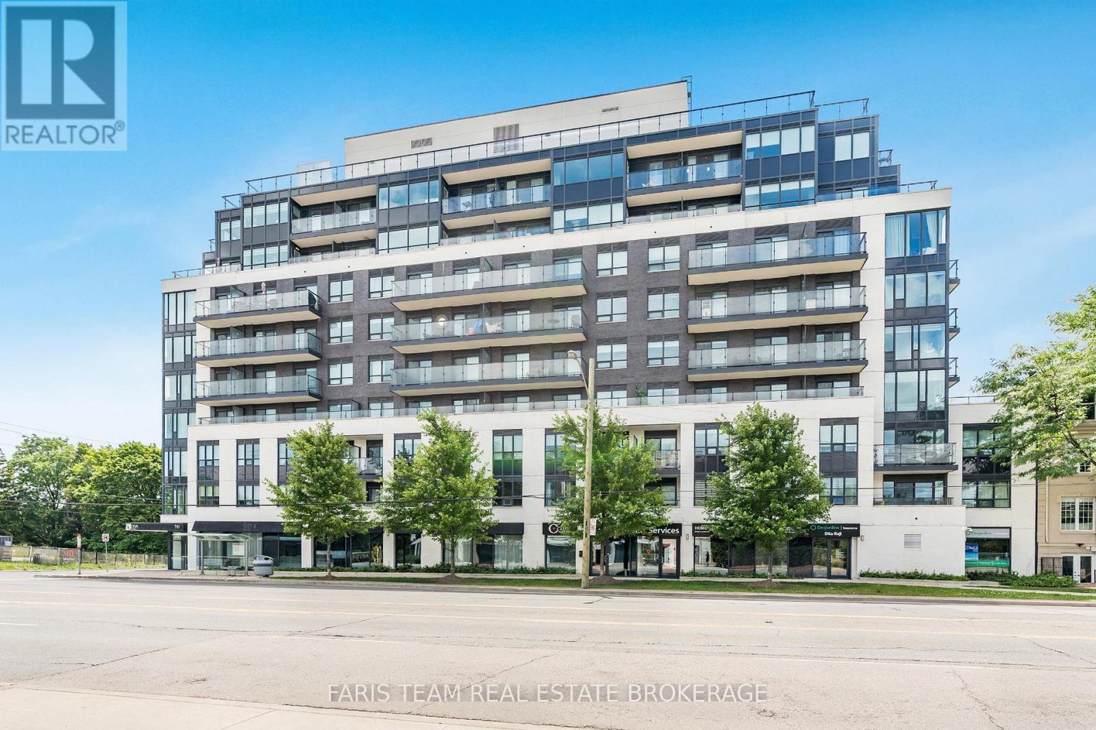 401 - 741 SHEPPARD AVENUE W