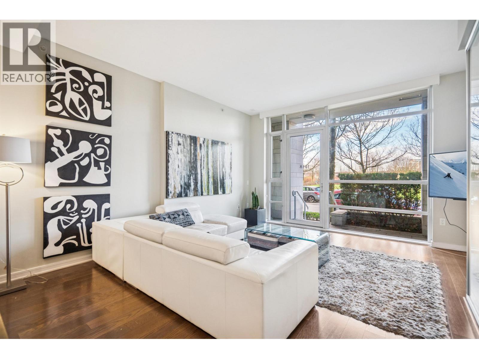 1618 COLUMBIA STREET