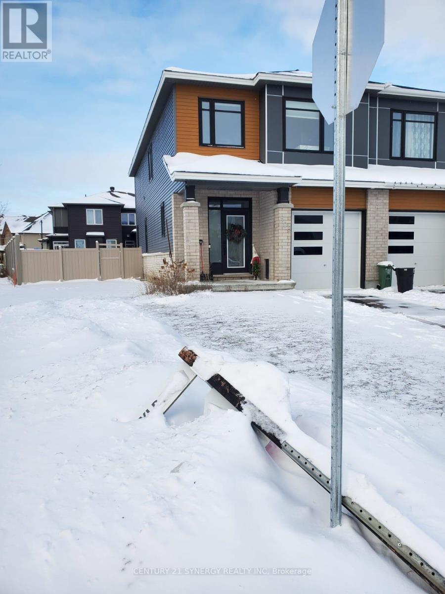 708 TALIESIN CRESCENT