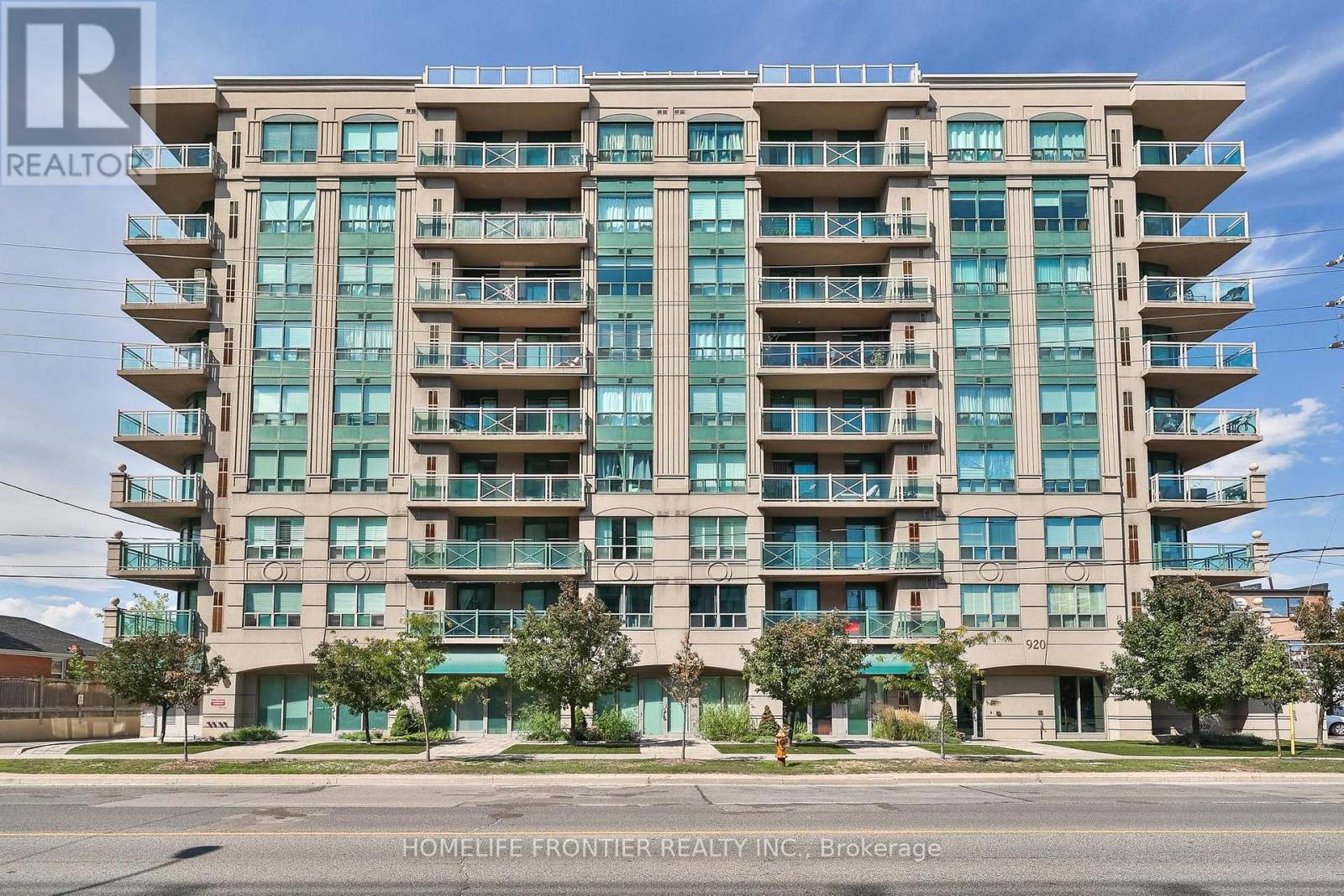 201 - 920 SHEPPARD AVENUE W
