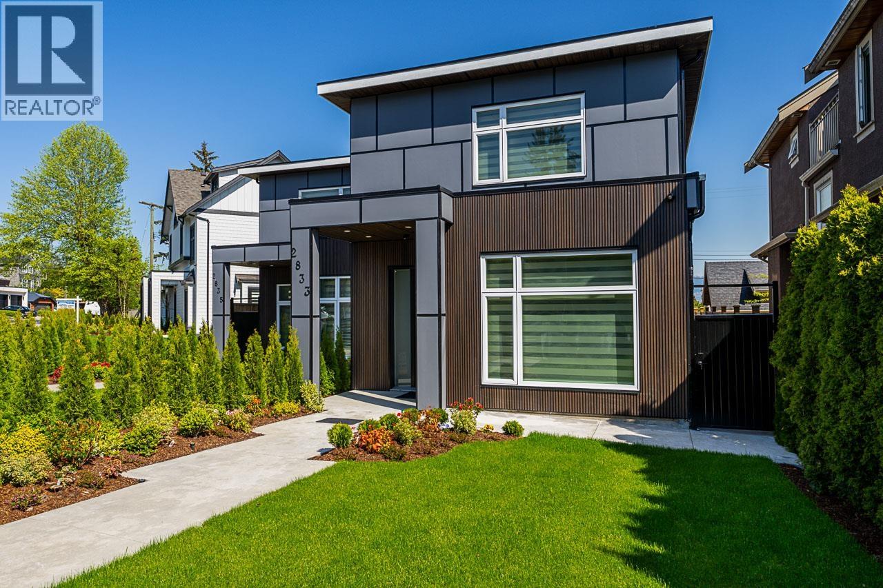 2833 OLIVER CRESCENT