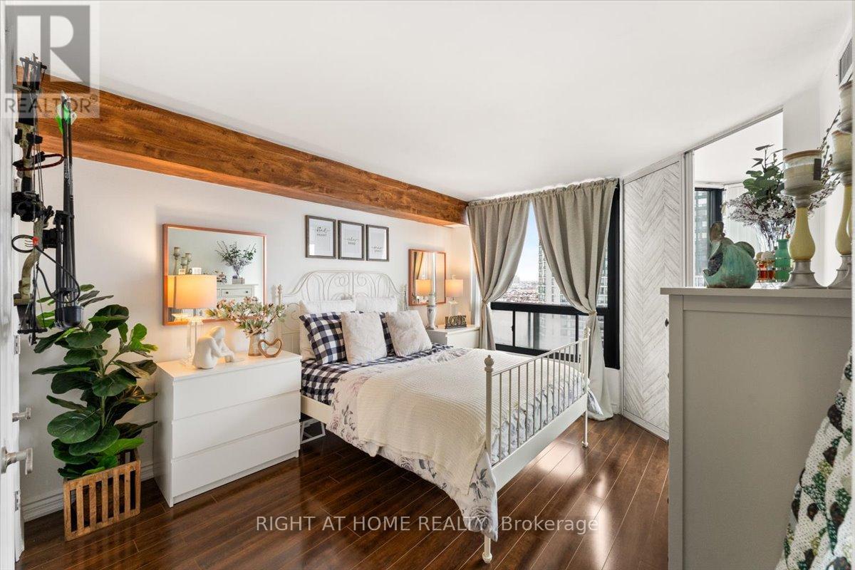 1105 - 4450 TUCANA COURT