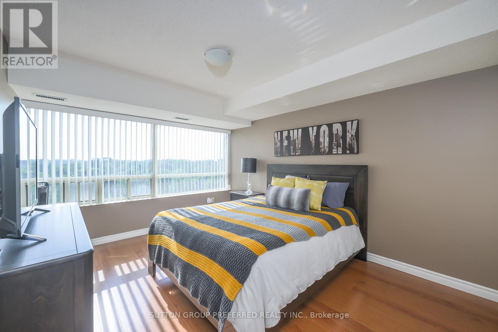 609 - 521 RIVERSIDE DRIVE