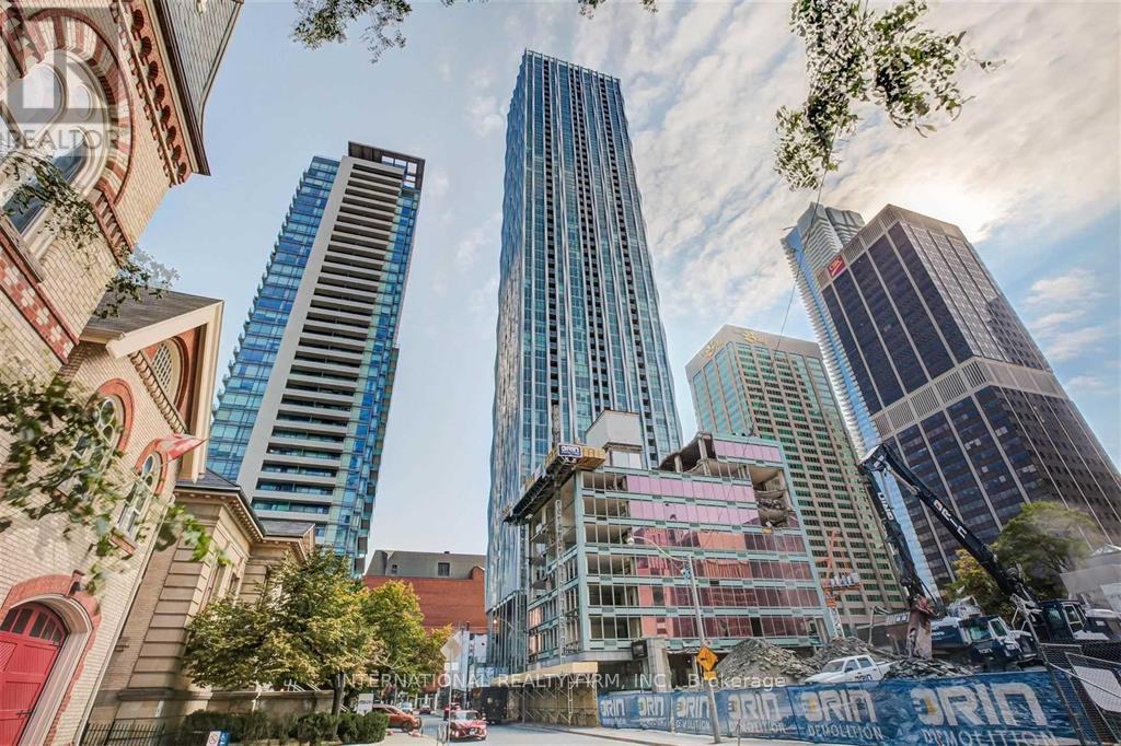 5409 - 1 YORKVILLE AVENUE