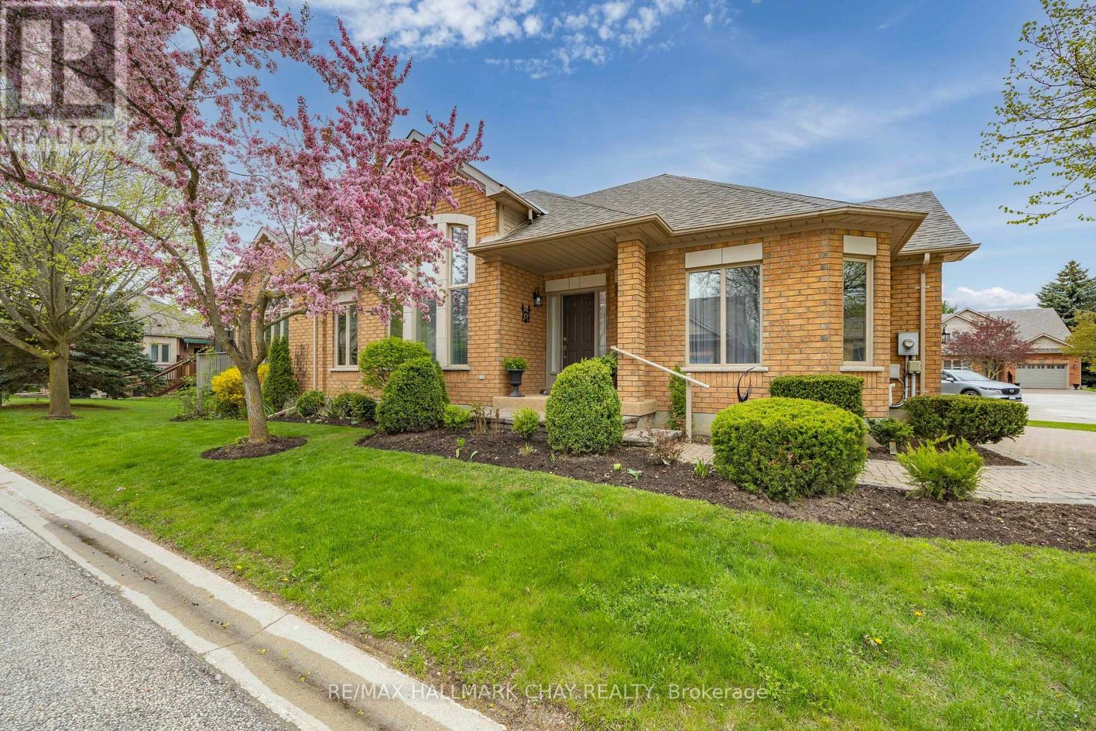 20 - 1 FORTUNA CIRCLE