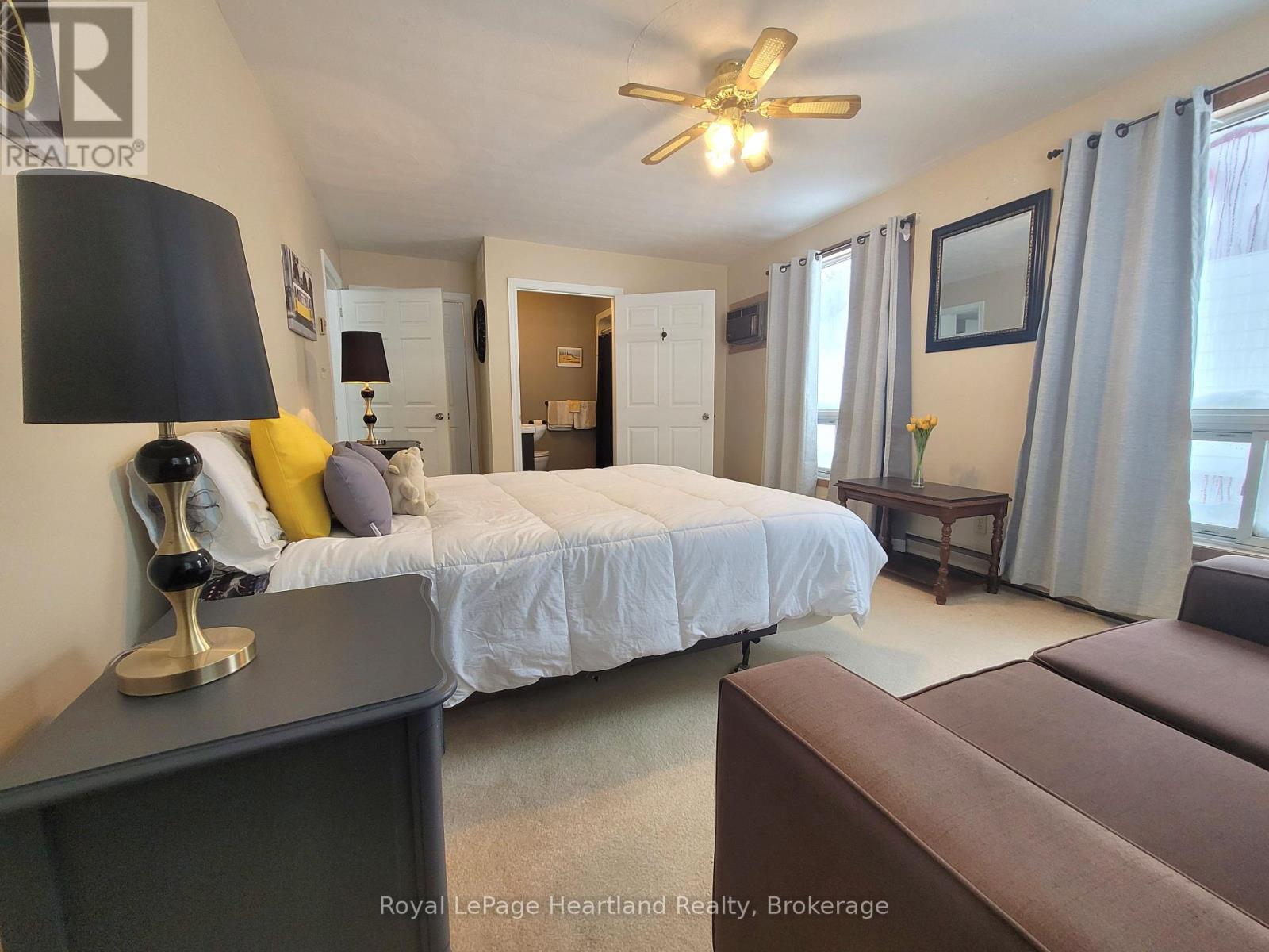 28 BRIARWOOD CRESCENT