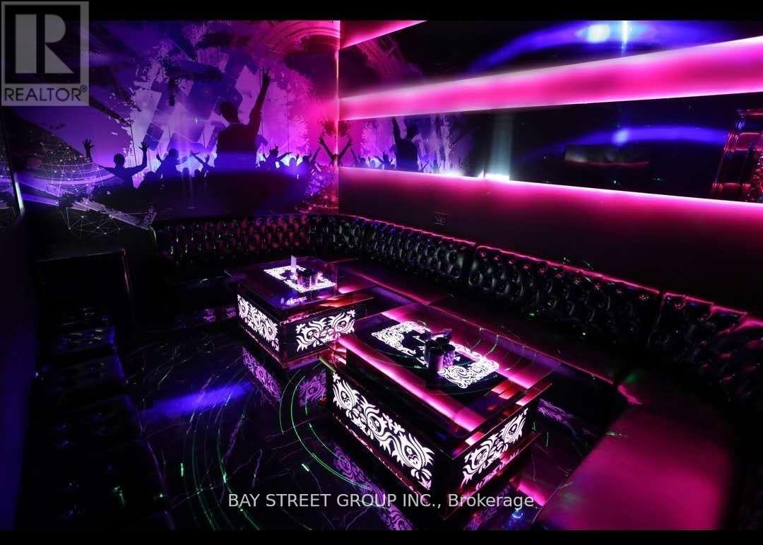 #33-35 - 7181 YONGE STREET