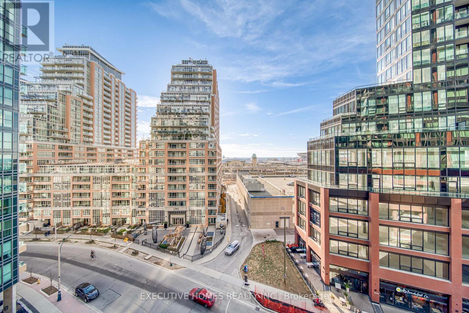 706 - 150 EAST LIBERTY STREET