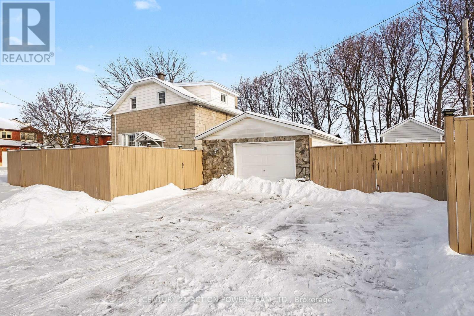 1318 BROOKLINE AVENUE