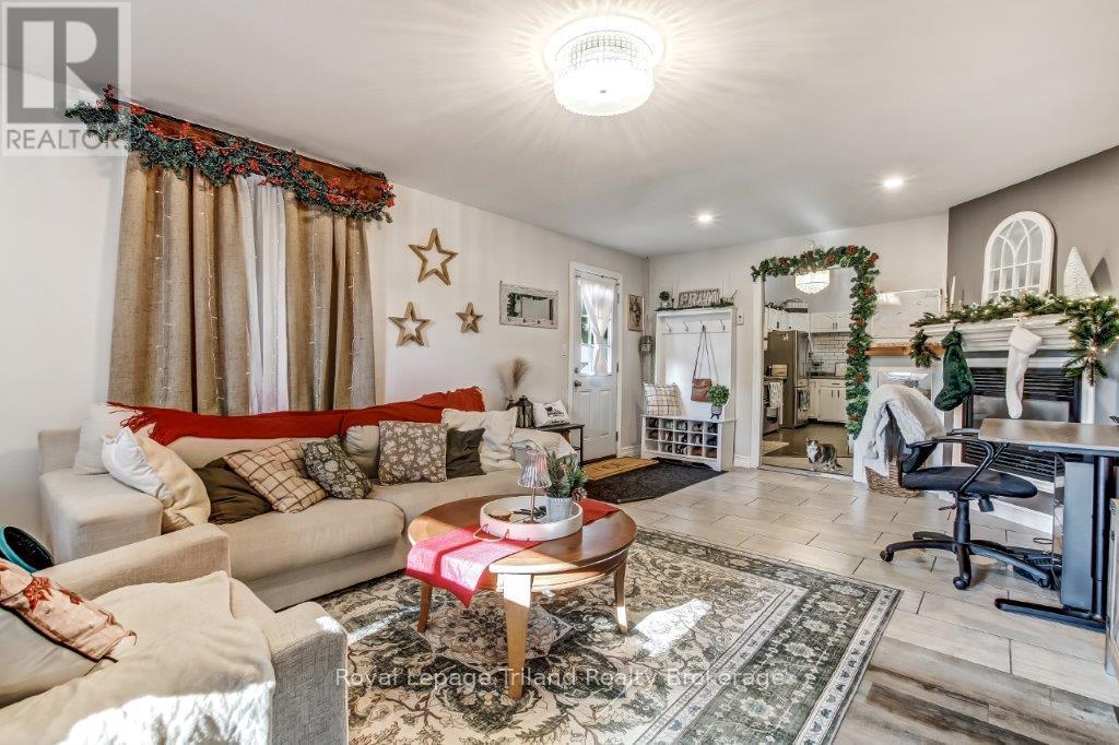 714624 MIDDLETOWN LINE