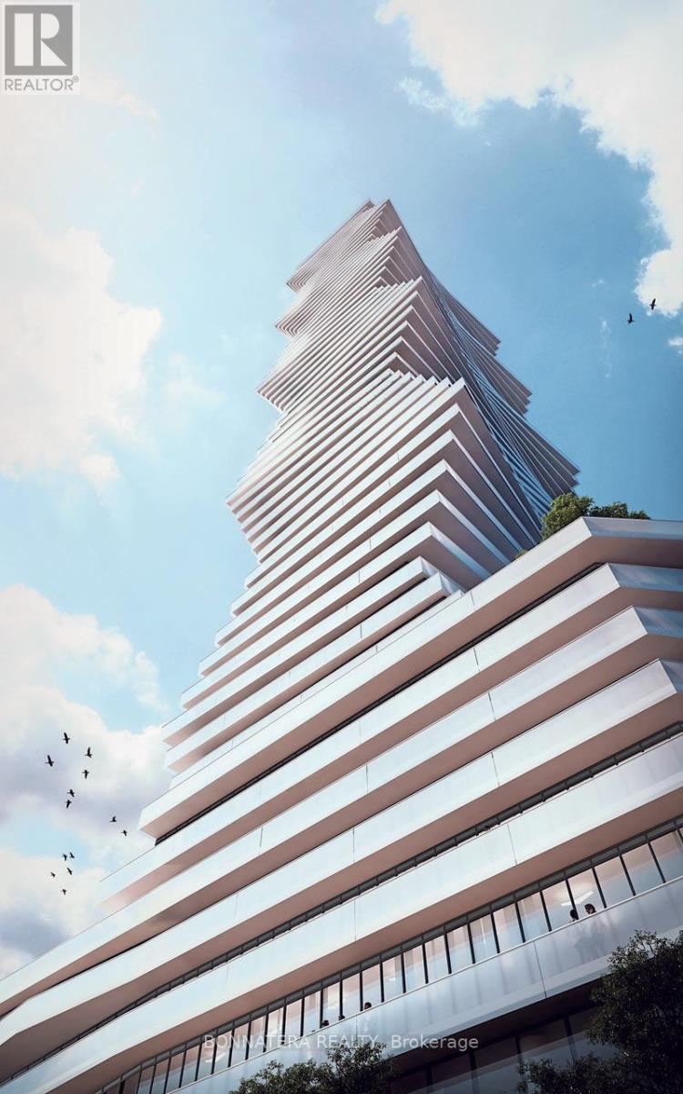 913 - 3900 CONFEDERATION PARKWAY