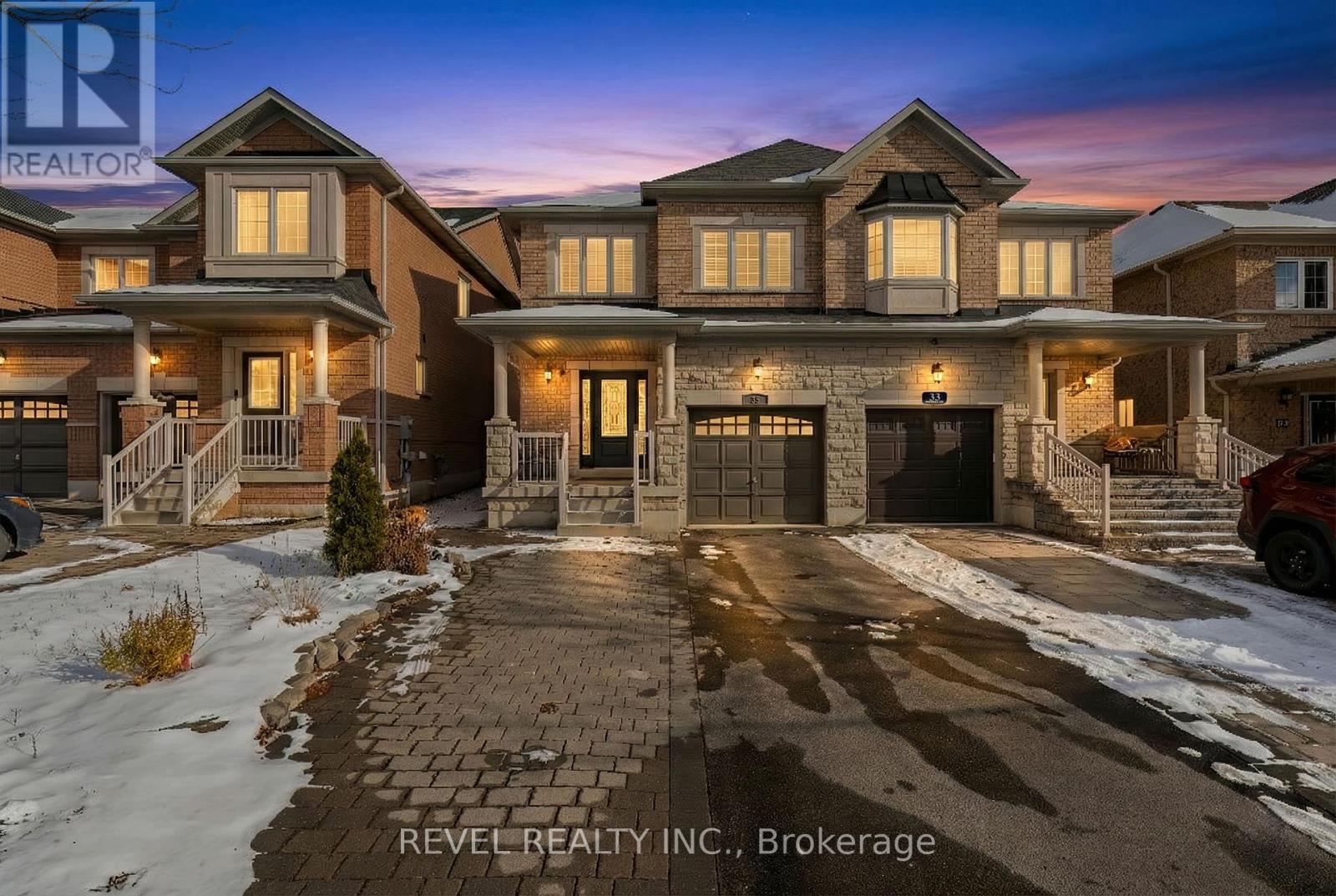 35 MANORDALE CRESCENT