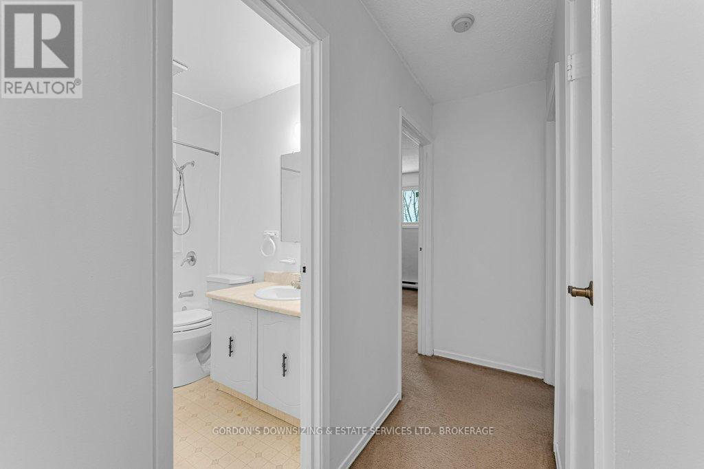 39 COVENTRY CRESCENT