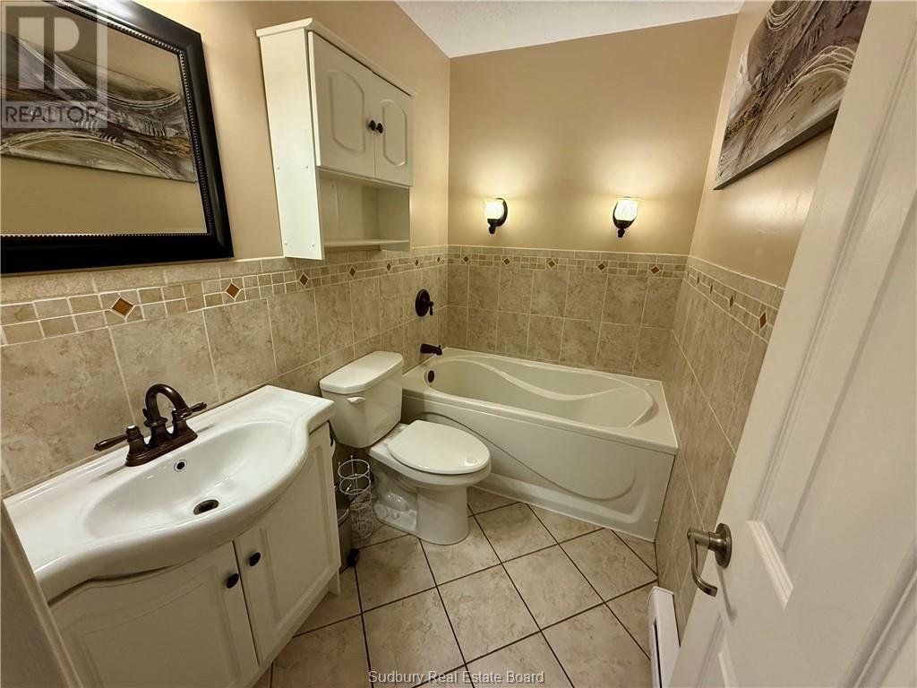 872 Cambrian Heights Drive