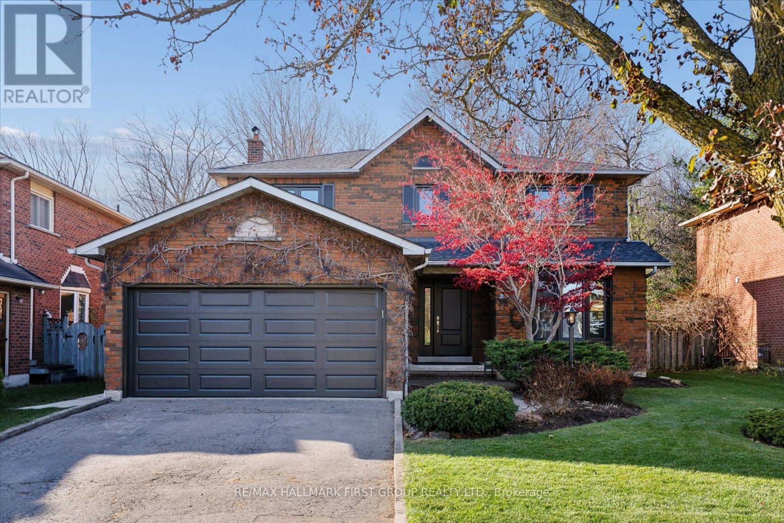 32 FOREST HEIGHTS STREET