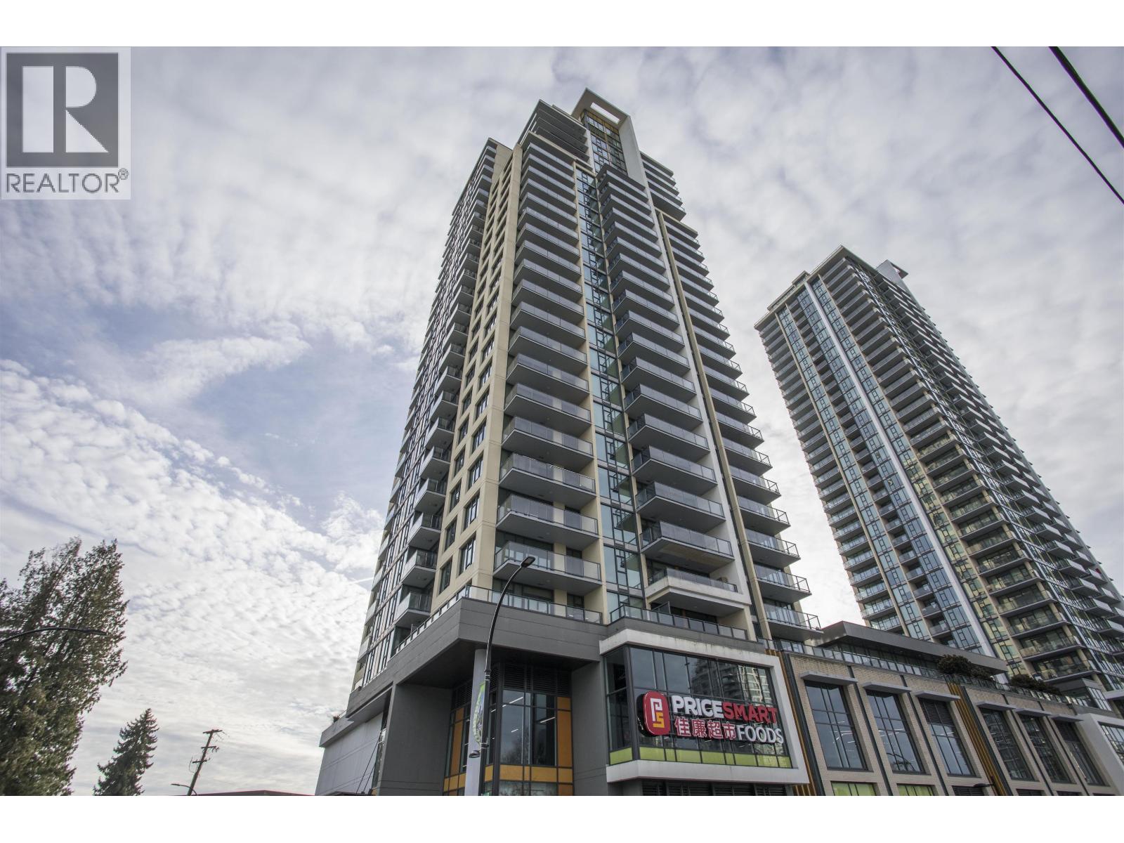 2703 7358 EDMONDS STREET