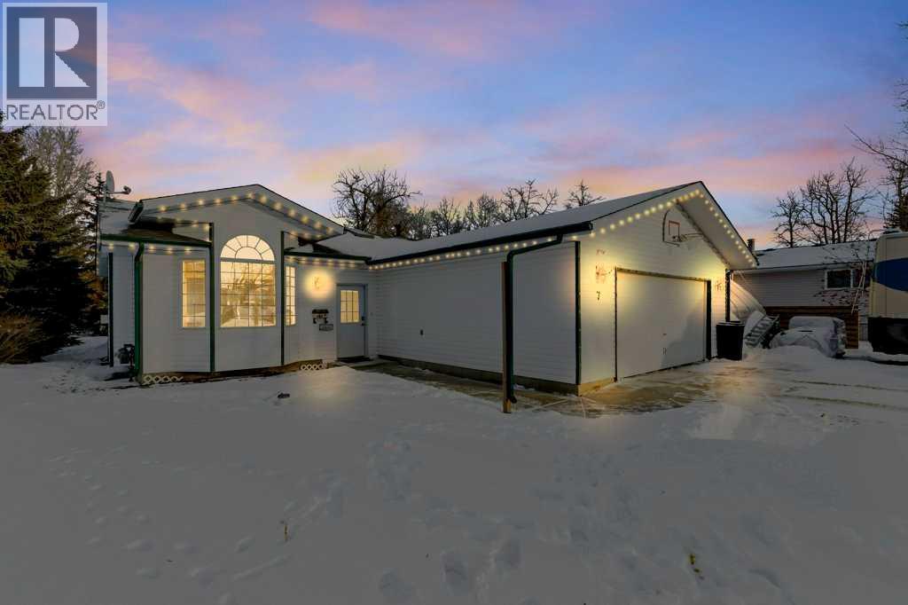 25, 41124 Range Road 282