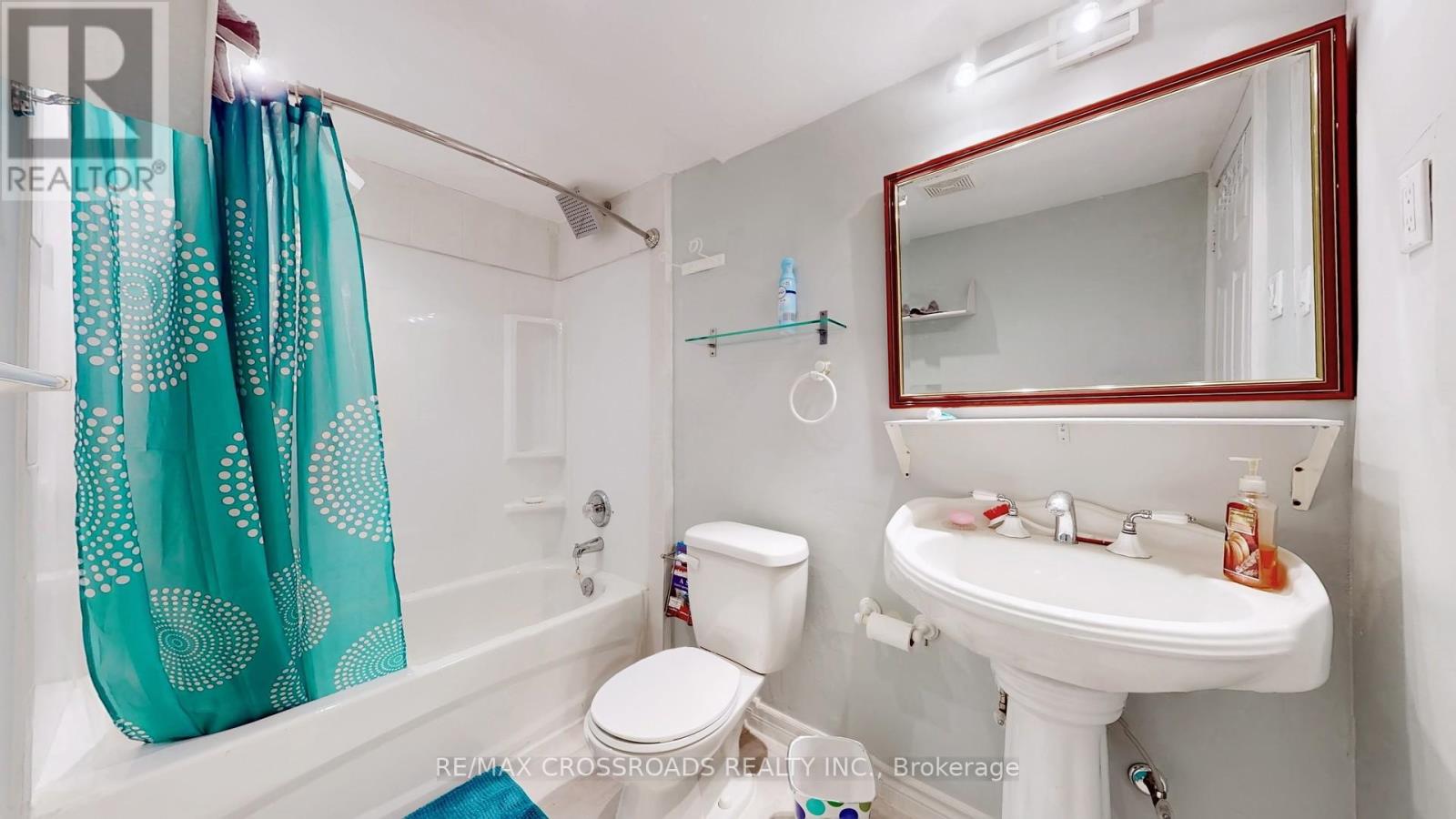 56 DOMINION CRESCENT