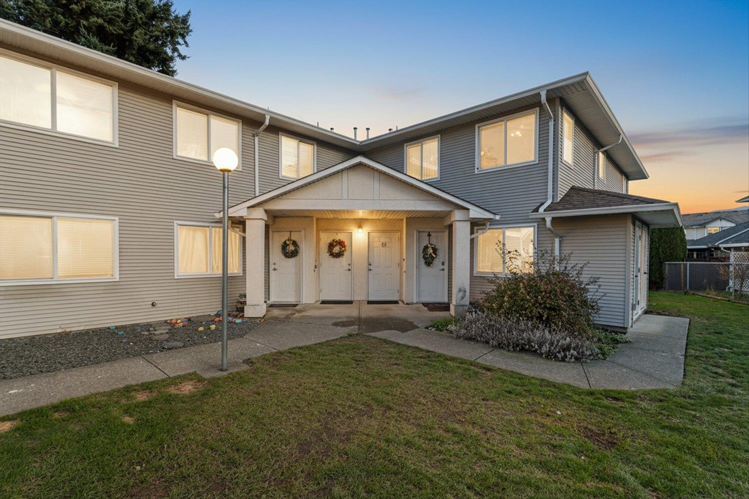 10 6480 VEDDER ROAD, Sardis South