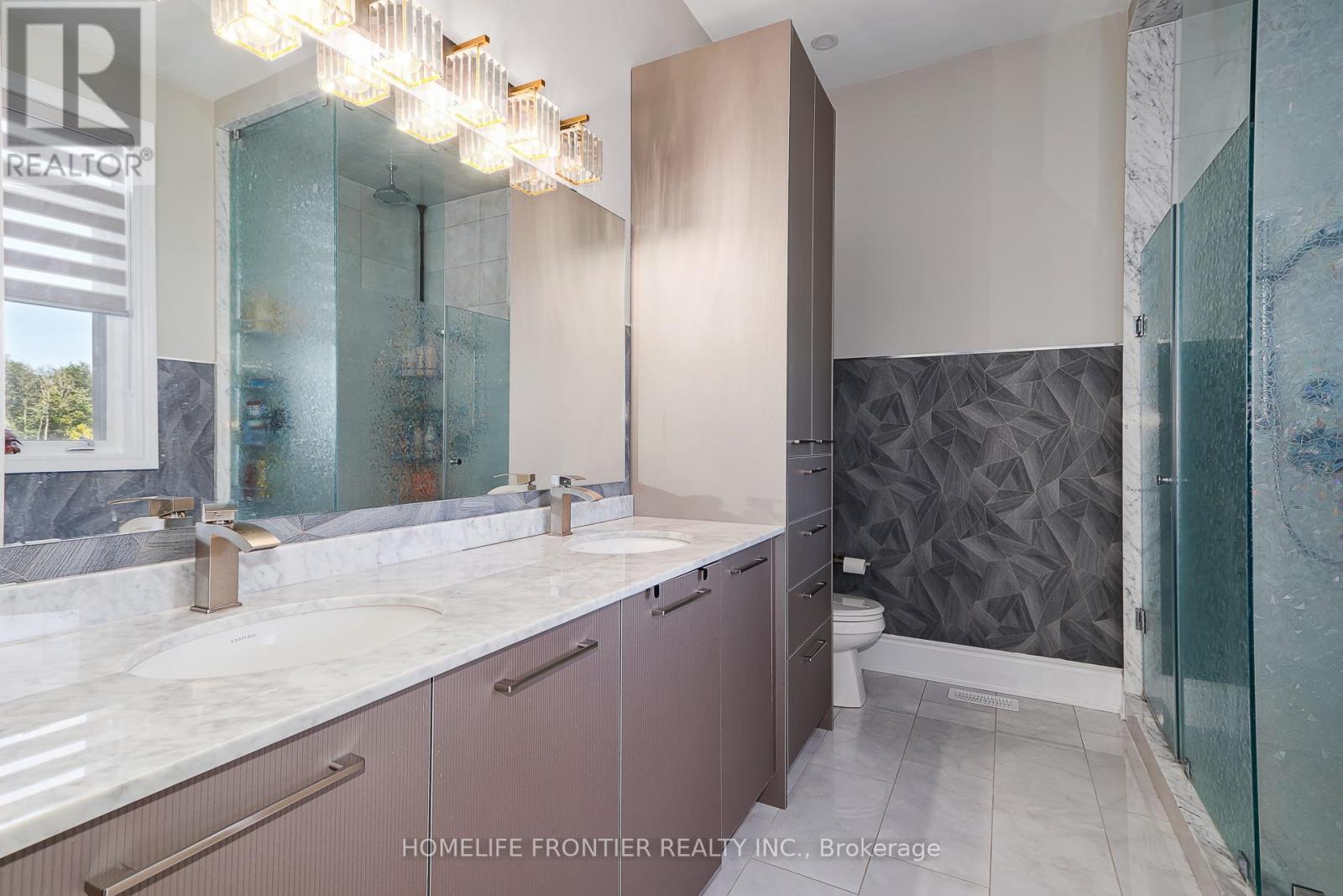 244 RAMBLEWOOD DRIVE