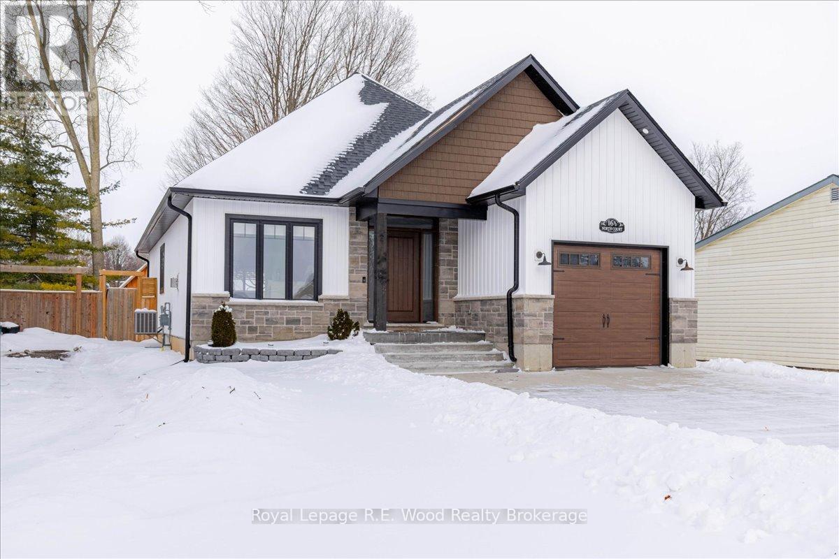 16.5 NORTH COURT STREET W