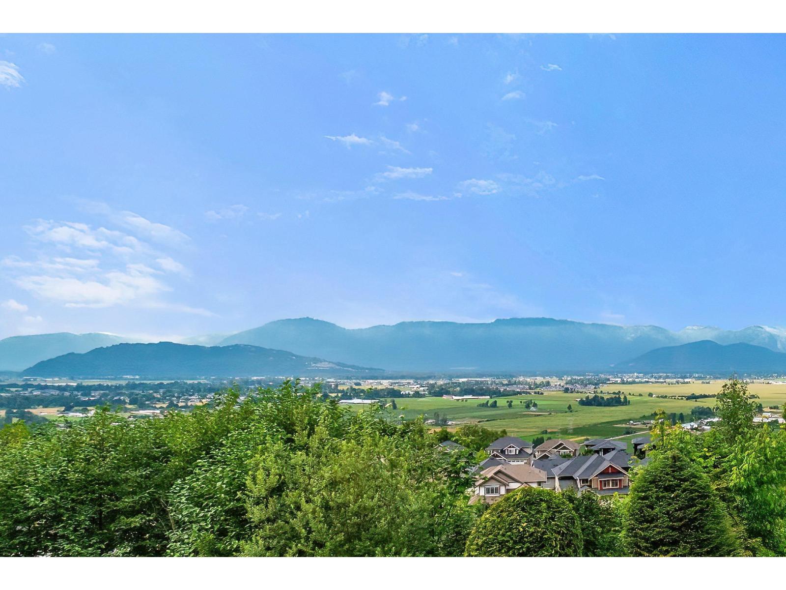 7 6026 LINDEMAN STREET, Promontory