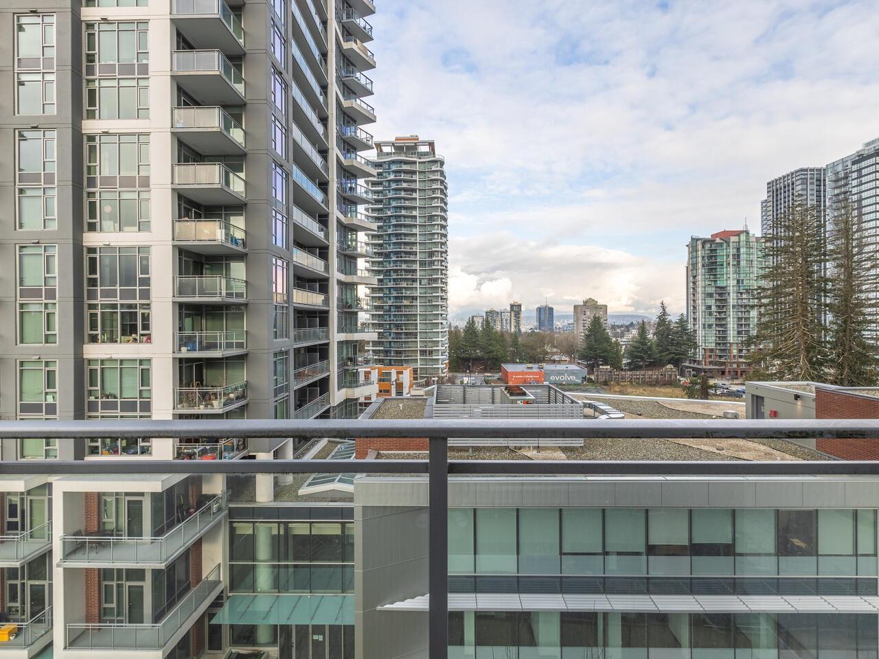 802 13325 102A AVENUE