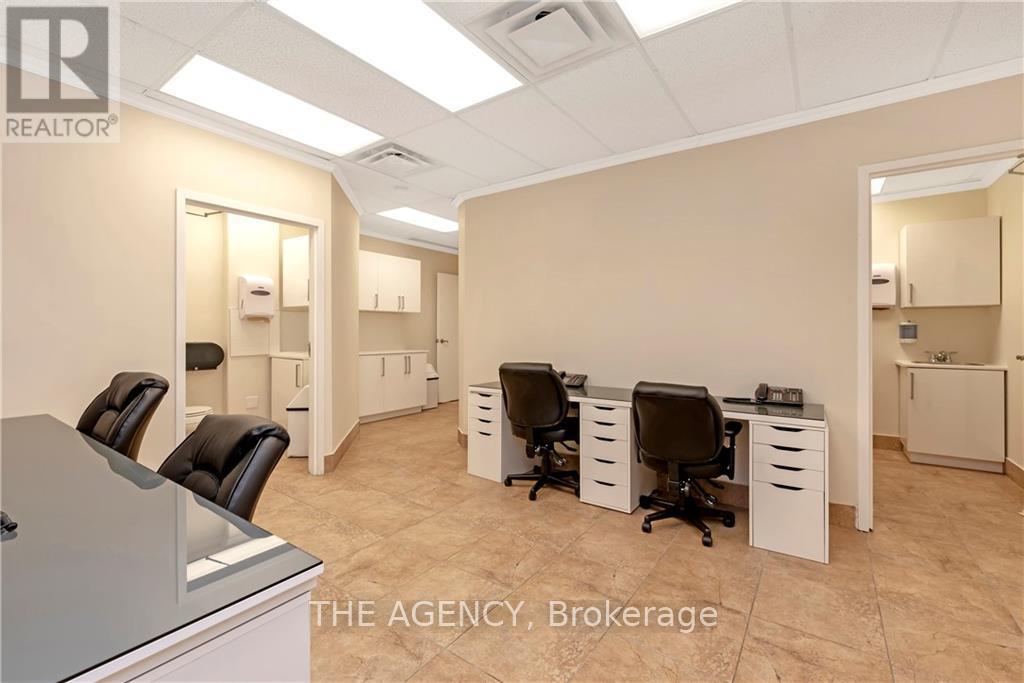 574 UPPER JAMES STREET